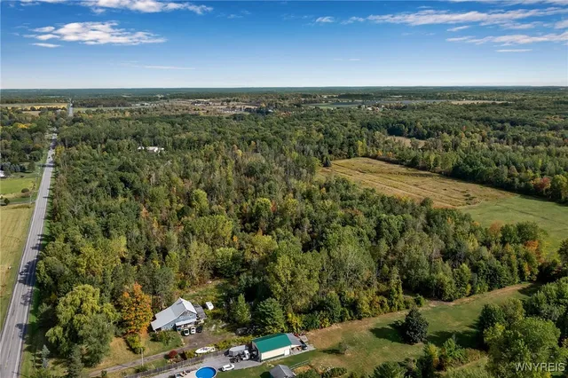 $349,900 | 5719 Crittenden Road, Newstead, NY 14001