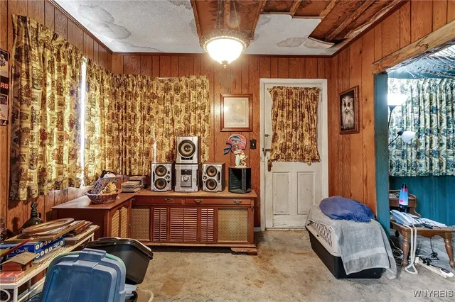 $349,900 | 5719 Crittenden Road, Newstead, NY 14001