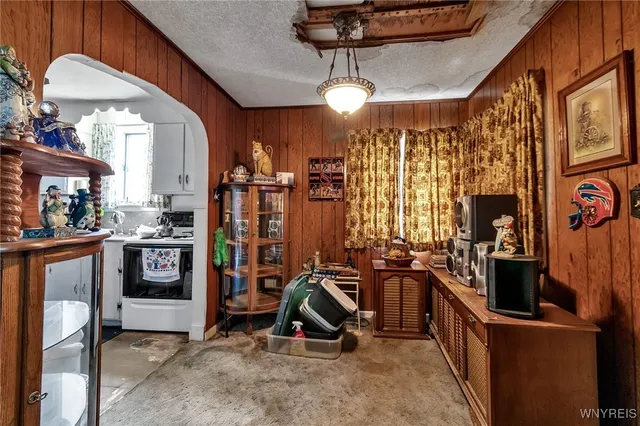 $349,900 | 5719 Crittenden Road, Newstead, NY 14001