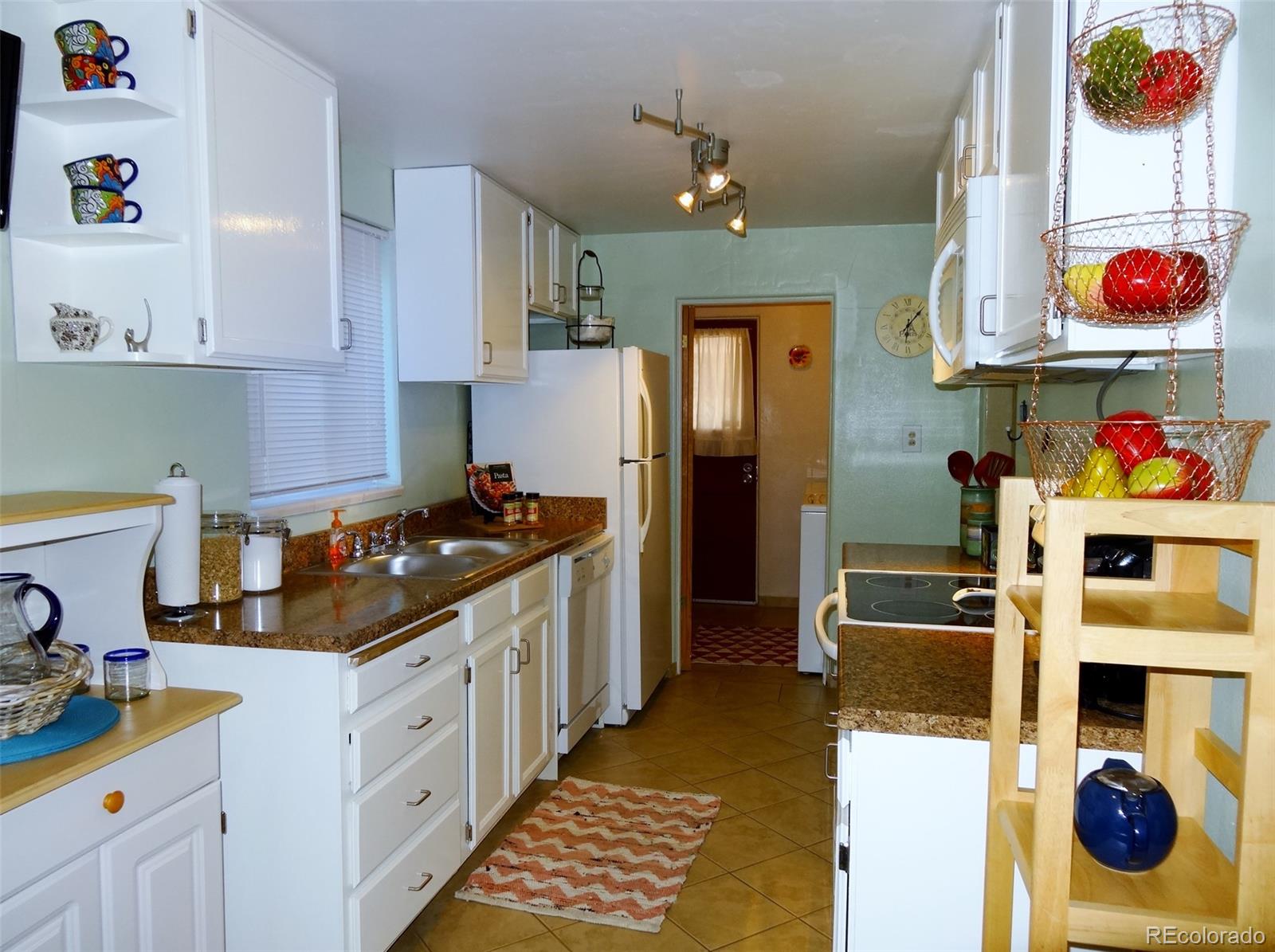 2687 South Decatur Street Denver, CO 80219 - Photo 6 of 27 Gallery Image 6