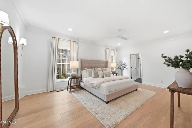 $945,000 | 112 Black Thorn Drive, Jonesborough, TN 37659