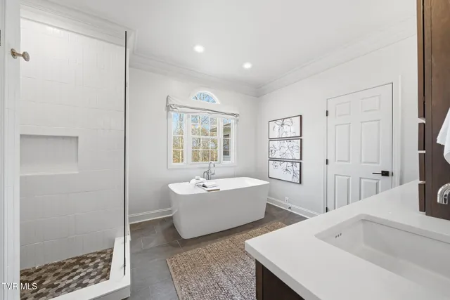 $945,000 | 112 Black Thorn Drive, Jonesborough, TN 37659