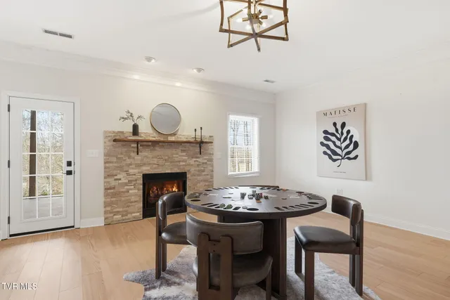 $945,000 | 112 Black Thorn Drive, Jonesborough, TN 37659