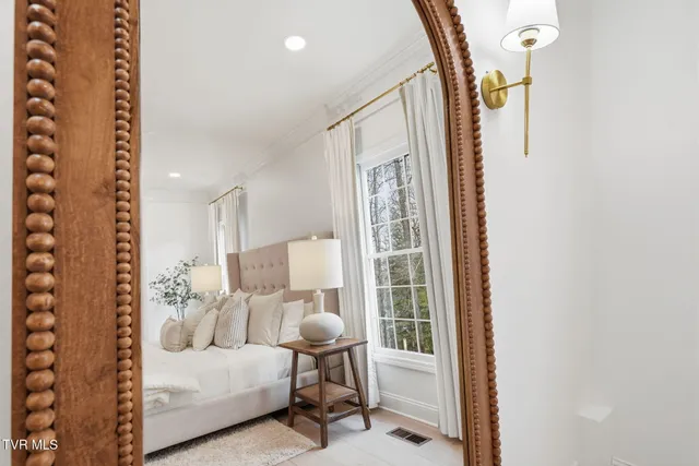 $945,000 | 112 Black Thorn Drive, Jonesborough, TN 37659