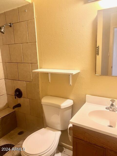 4902 West Osborn Road Phoenix, AZ 85031 - Photo 7 of 18 IMG_7242