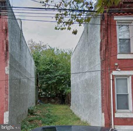 1348 Grove Street Philadelphia, PA 19146 - Photo 2 of 2 a view of a bathroom