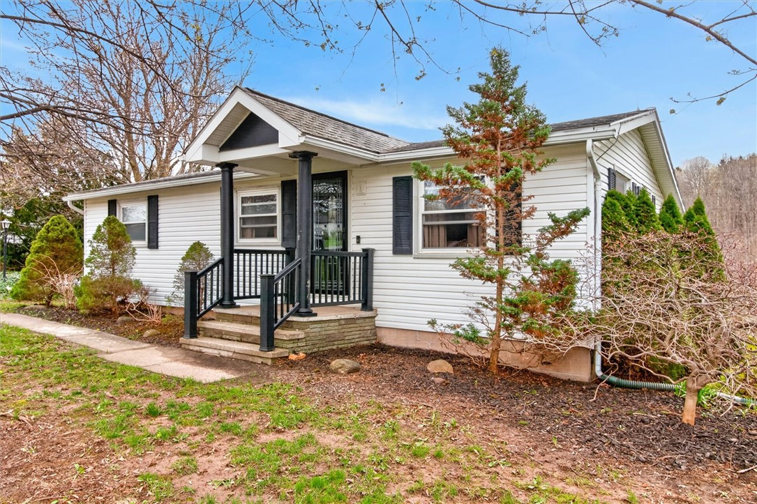 1920 Maple Street Road Lyons, NY 14489 - Photo 4 of 31