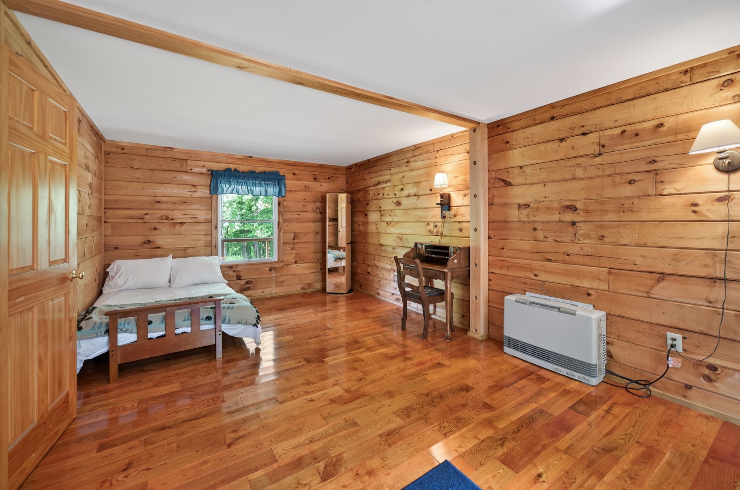 443 E Road Whitingham, VT 05361 - Photo 10 of 26 Gallery Image 10