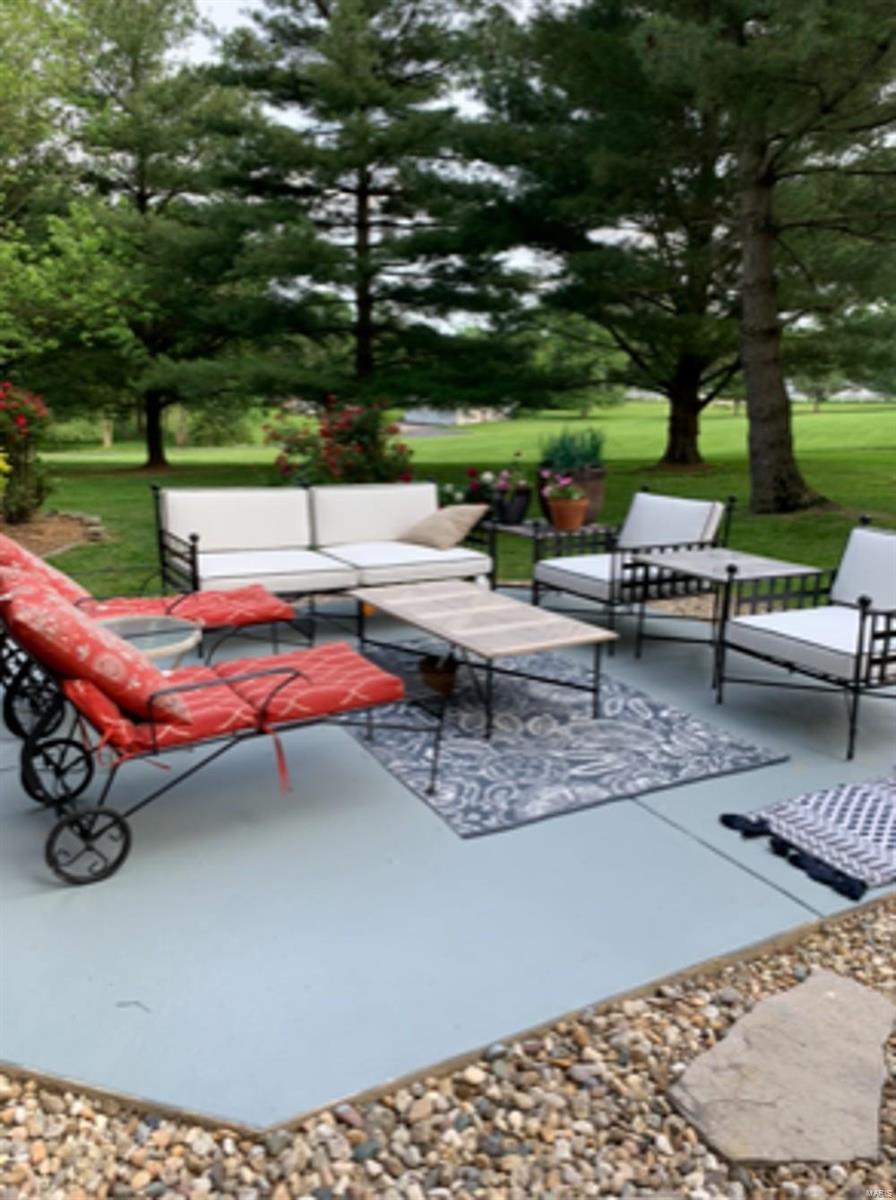 2306 Timber Ridge Road St. Jacob, IL 62281 - Photo 3 of 19 Gallery Image 3