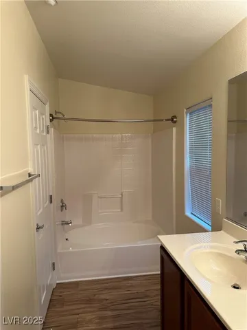 $1,550 | 6434 Burns Allen Avenue, Unit 101, Las Vegas, NV 89122