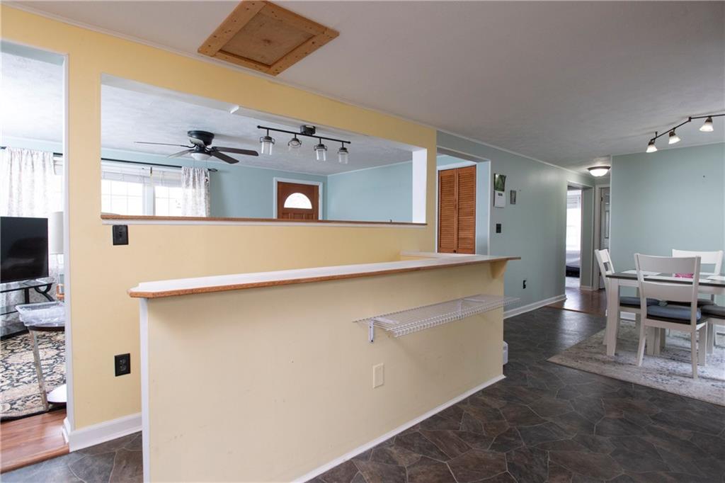 1611 Oneida Valley Road Chicora, PA 16025 - Photo 8 of 50