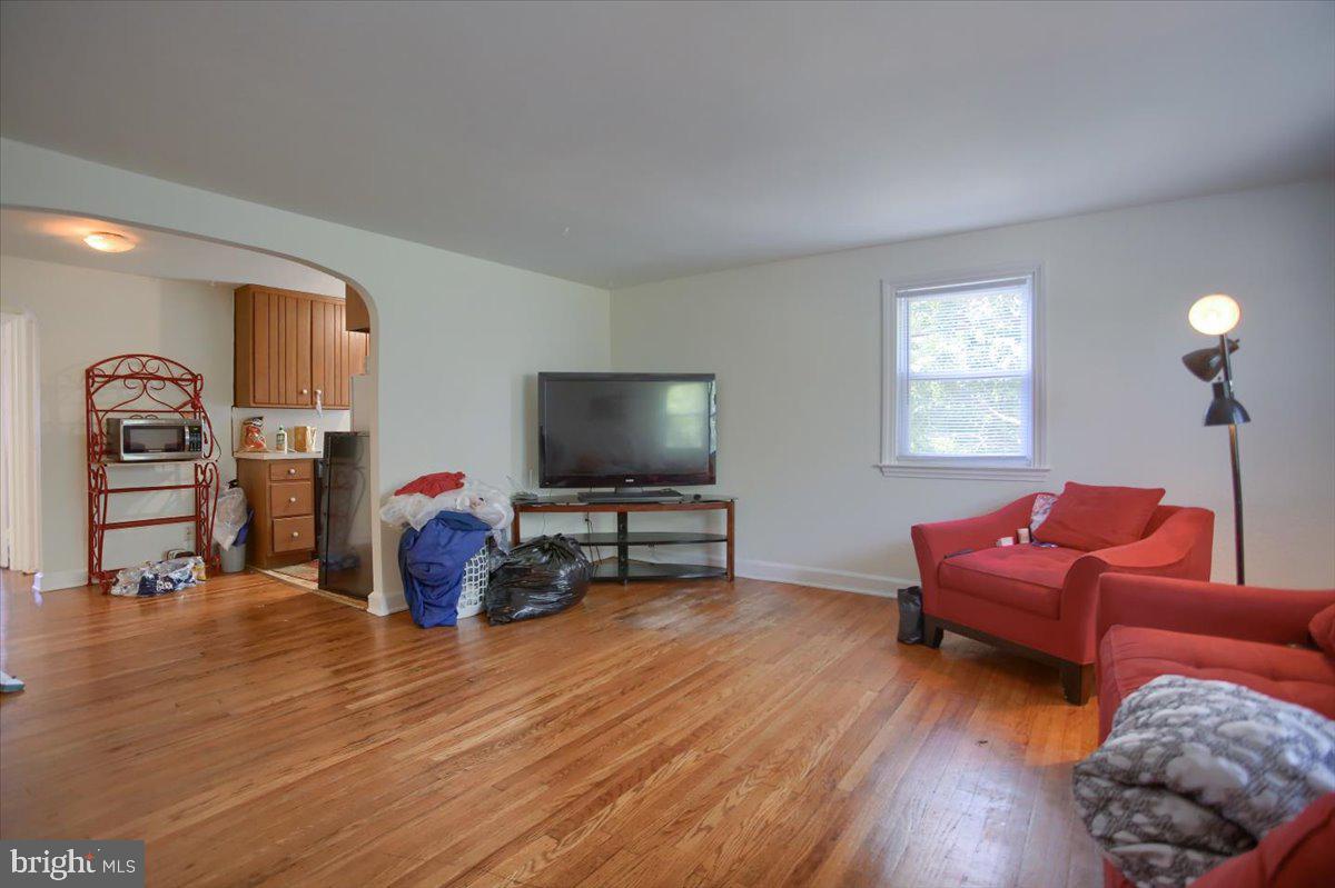 30 Haverford Road Wynnewood, PA 19096 - Photo 16 of 33 Upper Floor