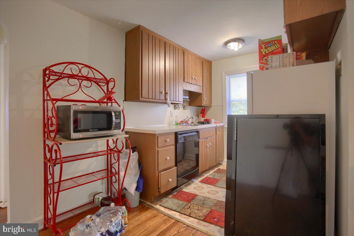 30 Haverford Road Wynnewood, PA 19096 - Photo 17 of 33 Upper Floor