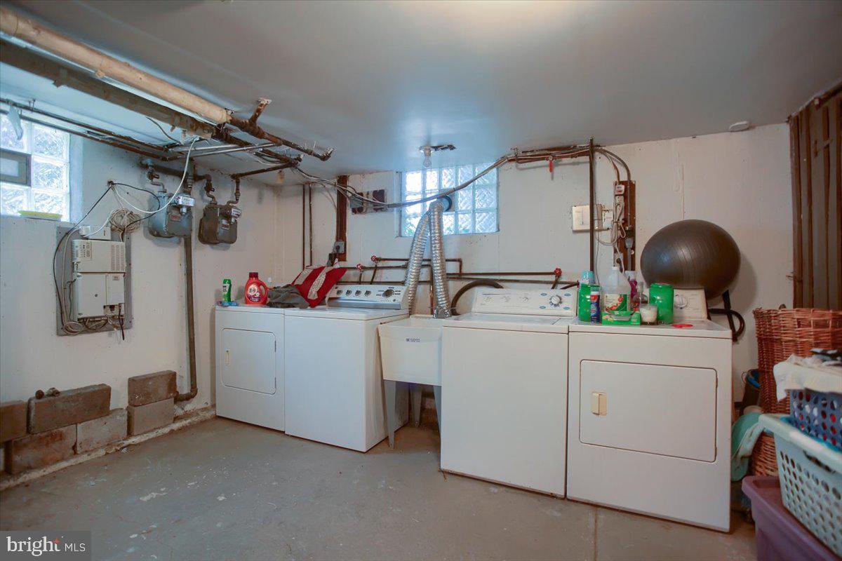30 Haverford Road Wynnewood, PA 19096 - Photo 22 of 33 Washer/Dryer for each unit