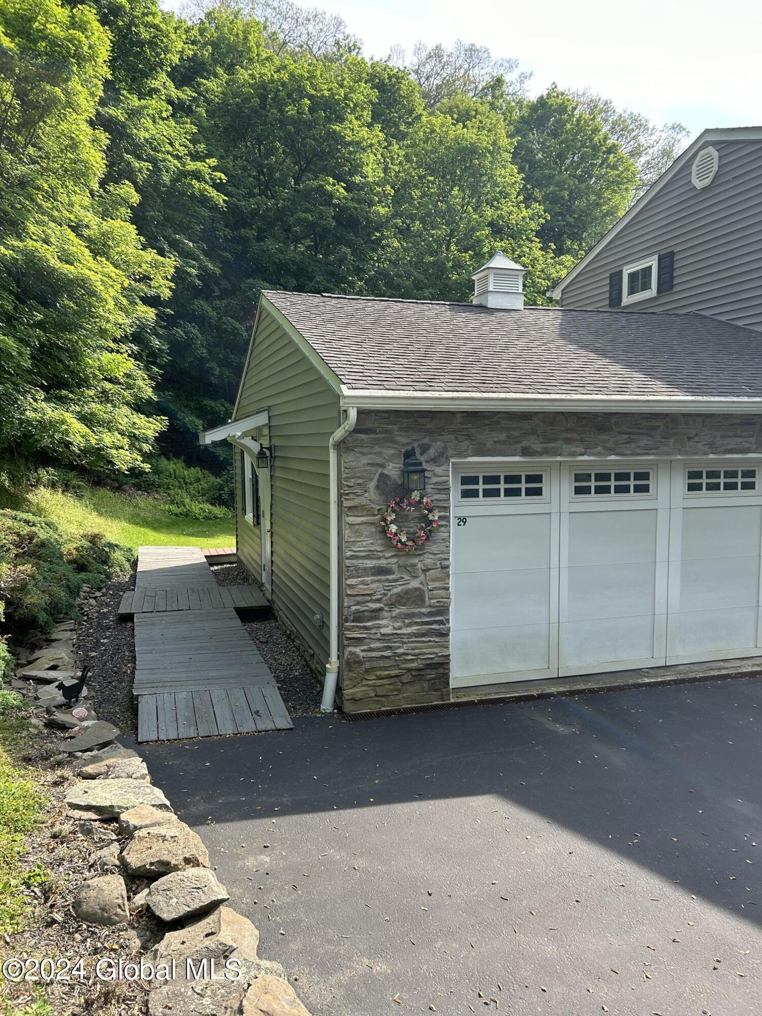 29 Maple Road Cornwall, NY 12520 - Photo 3 of 60 Photo Jun 05 2024, 4 33 59 PM