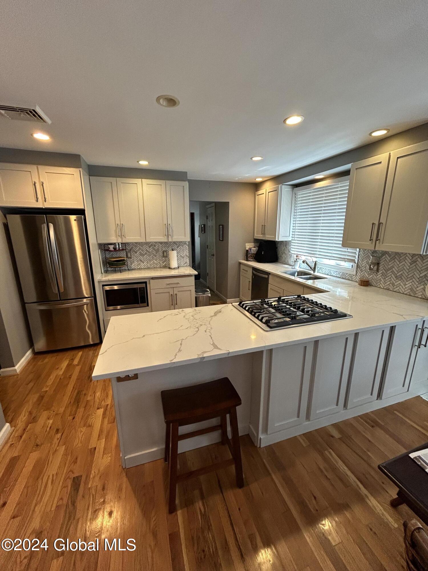 29 Maple Road Cornwall, NY 12520 - Photo 10 of 60 Photo Jun 05 2024, 2 59 29 PM