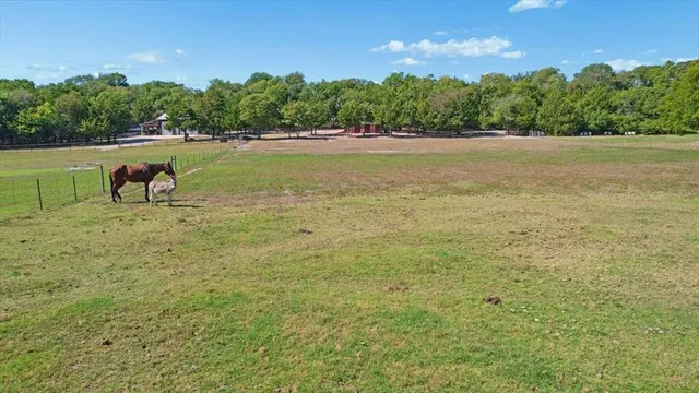 a view of a outdoor space