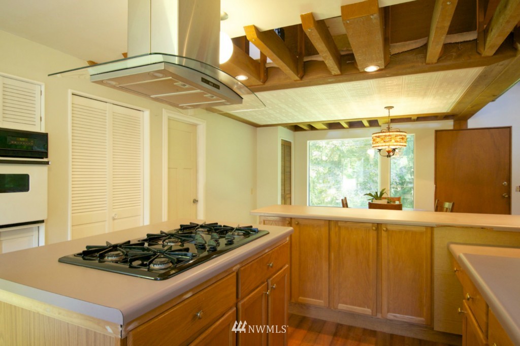1511 East Deer Ridge Road Oak Harbor, WA 98277 - Photo 5 of 19 Gallery Image 5