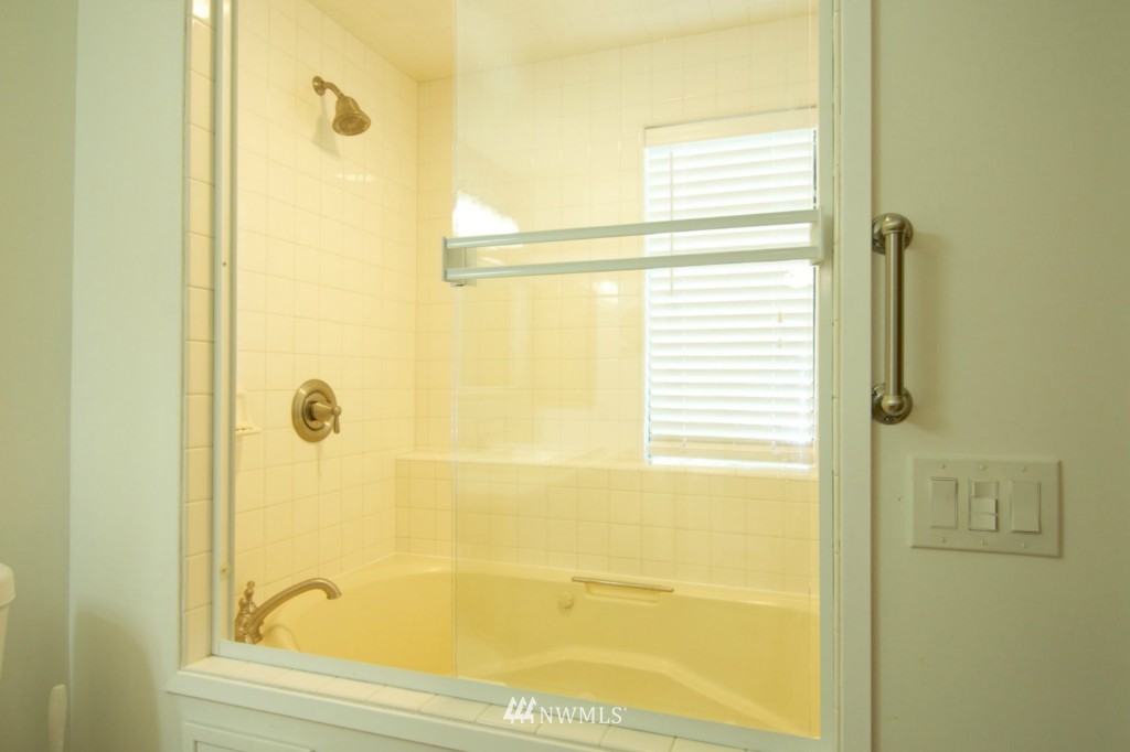 1511 East Deer Ridge Road Oak Harbor, WA 98277 - Photo 8 of 19 Gallery Image 8