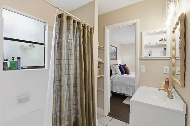 $299,900 | 4321 Northwest 26th Terrace, Gainesville, FL 32605