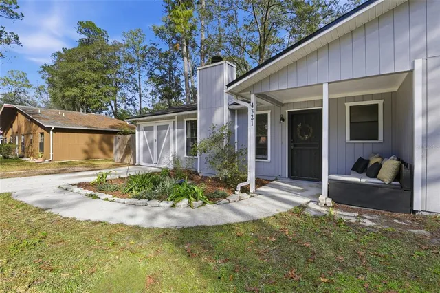 $299,900 | 4321 Northwest 26th Terrace, Gainesville, FL 32605