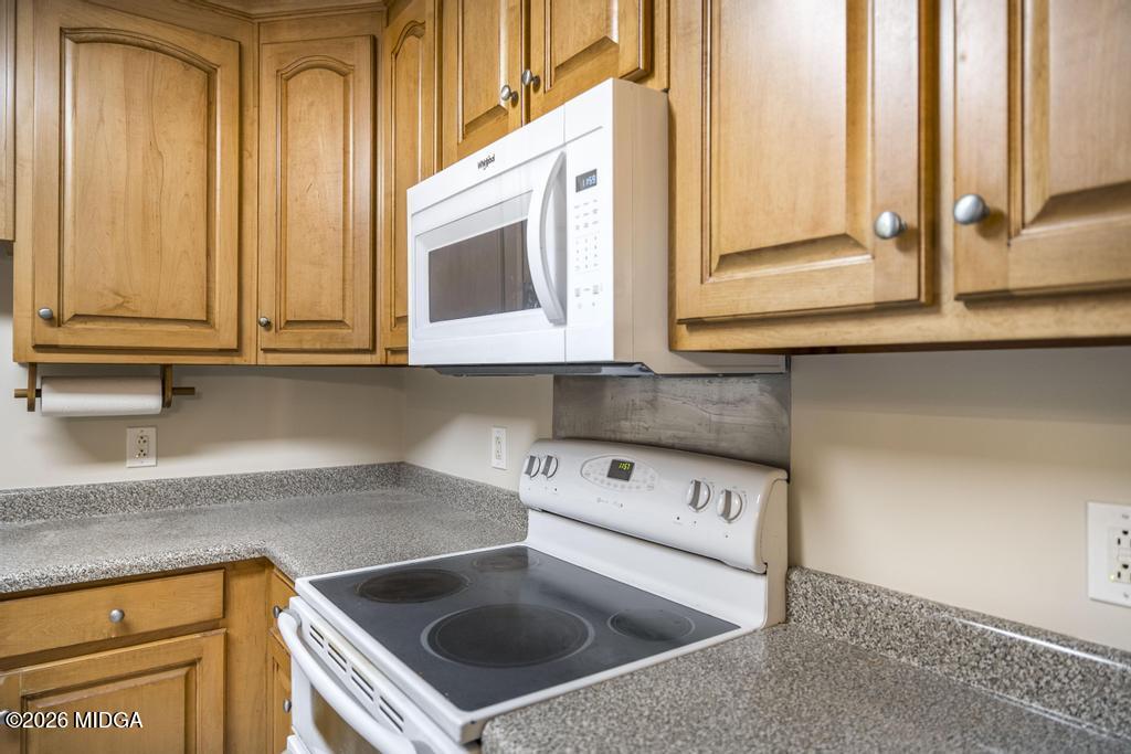 3378 South Walden Road Macon, GA 31216 - Photo 17 of 40 3378 S Walden Rd 17