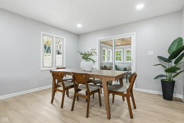 $549,900 | 712 East Main Street, Carmel, IN 46032