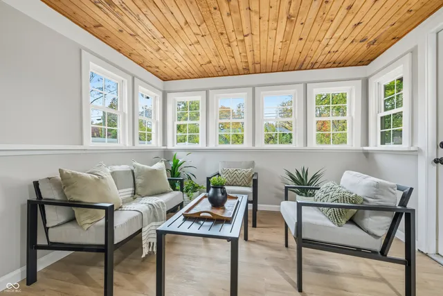 $549,900 | 712 East Main Street, Carmel, IN 46032