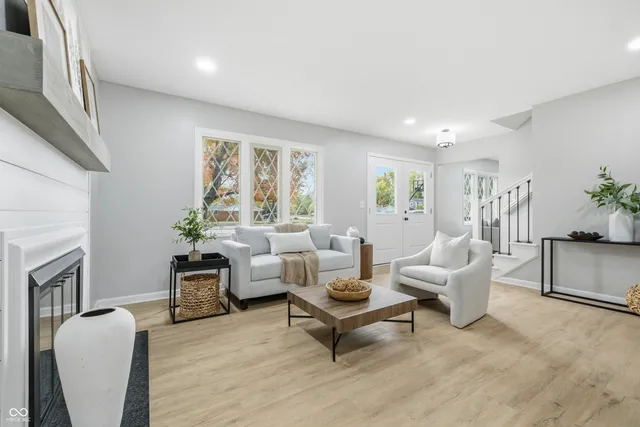 $549,900 | 712 East Main Street, Carmel, IN 46032