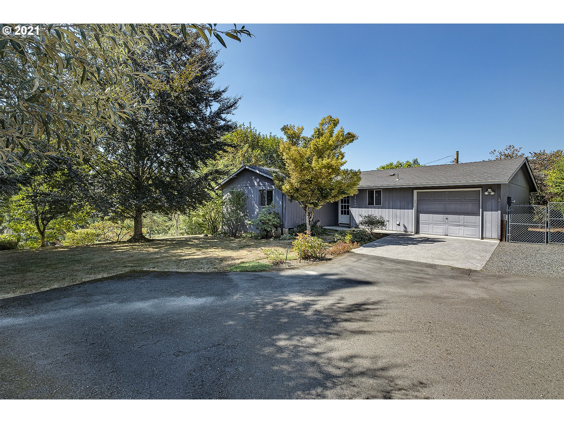 37640 Sandy Heights Street Sandy, OR 97055 - Photo 1 of 26 Gallery Image 1