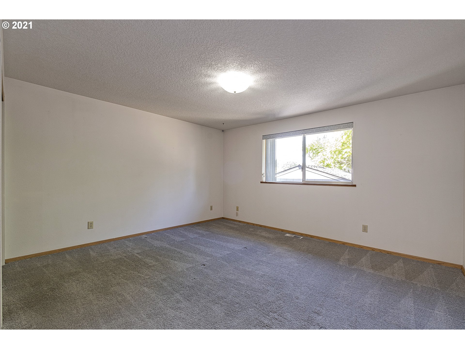 37640 Sandy Heights Street Sandy, OR 97055 - Photo 14 of 26 Bedroom, Primary