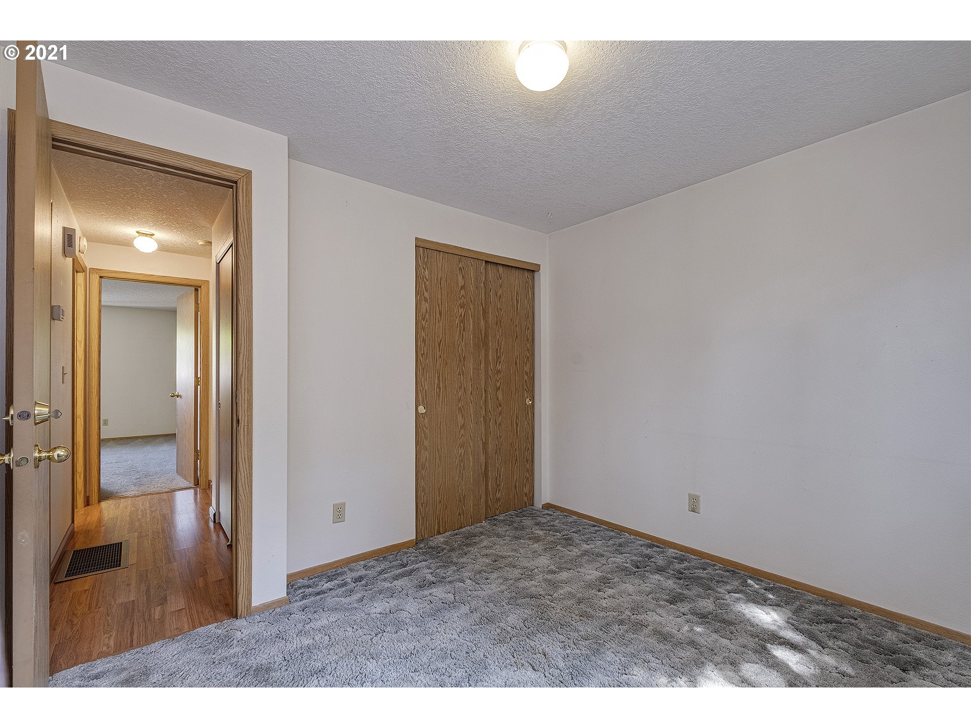 37640 Sandy Heights Street Sandy, OR 97055 - Photo 18 of 26 Bedroom