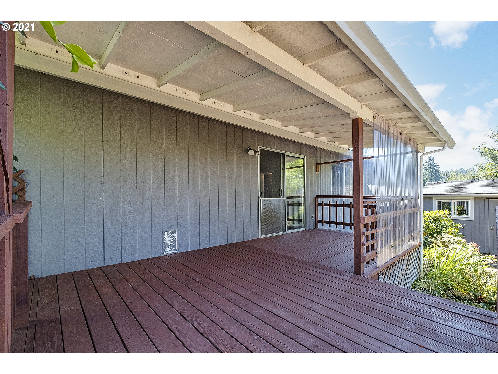 37640 Sandy Heights Street Sandy, OR 97055 - Photo 21 of 26 Deck