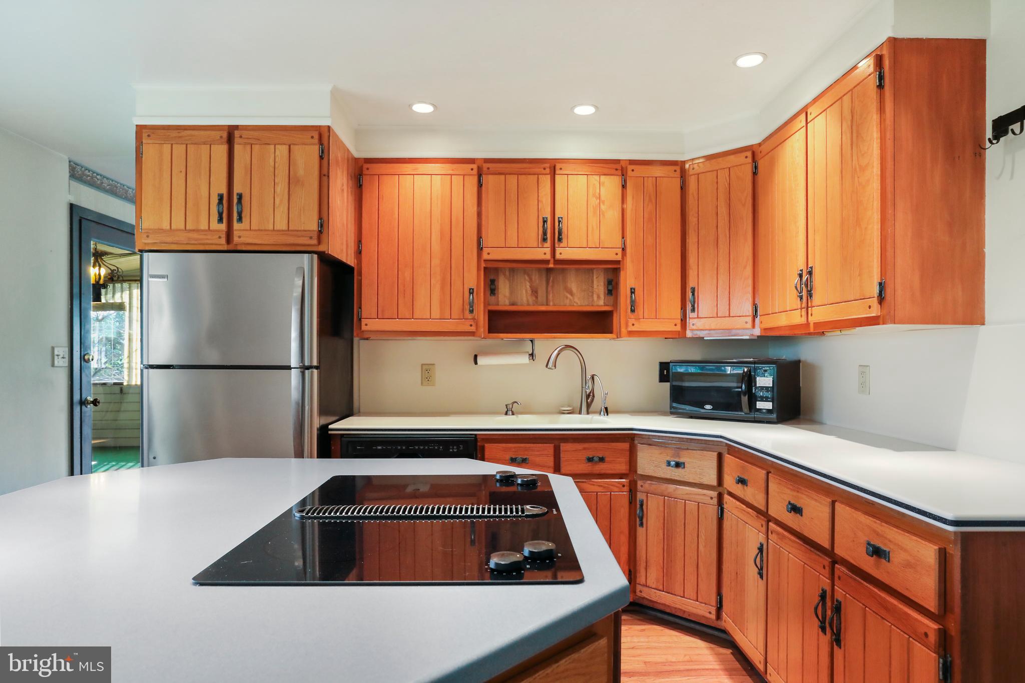 14 Martin Road Front Royal, VA 22630 - Photo 28 of 52 Kitchen cooktop island