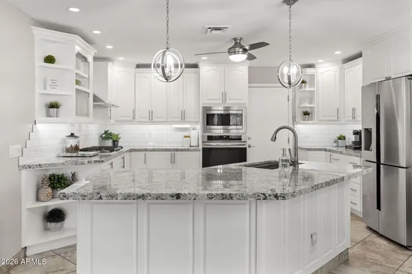 $869,000 | 3406 East Wildwood Drive, Phoenix, AZ 85048