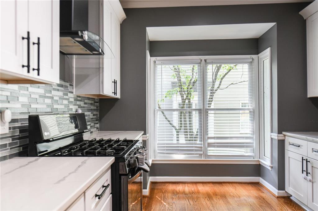 304 Bridle Path Marietta, GA 30068 - Photo 5 of 33