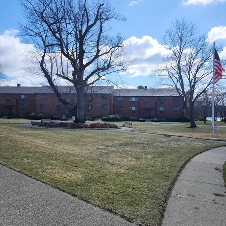 $2,650 | 80 Charlesbank Way, Unit B, Waltham, MA 02453