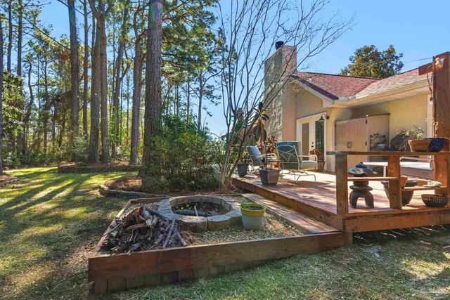 $379,900 | 1768 East Smugglers Cove Drive, Gulf Breeze, FL 32563