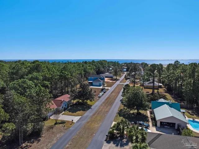 $379,900 | 1768 East Smugglers Cove Drive, Gulf Breeze, FL 32563