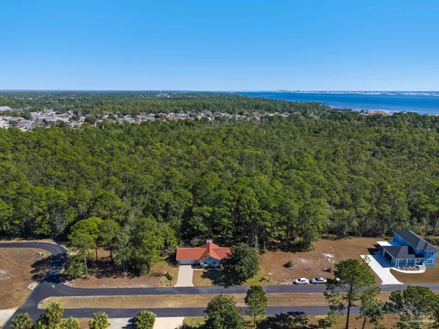$379,900 | 1768 East Smugglers Cove Drive, Gulf Breeze, FL 32563