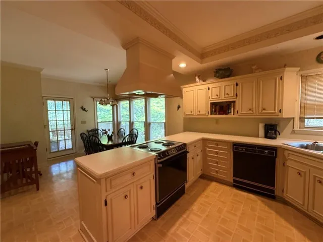 $550,000 | 4651 Deep Creek Drive Northeast, Sugar Hill, GA 30024