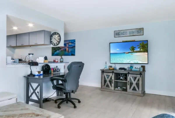 $4,000 | 1605 South Us Highway, Unit 111M2, Jupiter, FL 33477