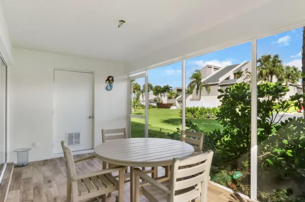 $4,000 | 1605 South Us Highway, Unit 111M2, Jupiter, FL 33477