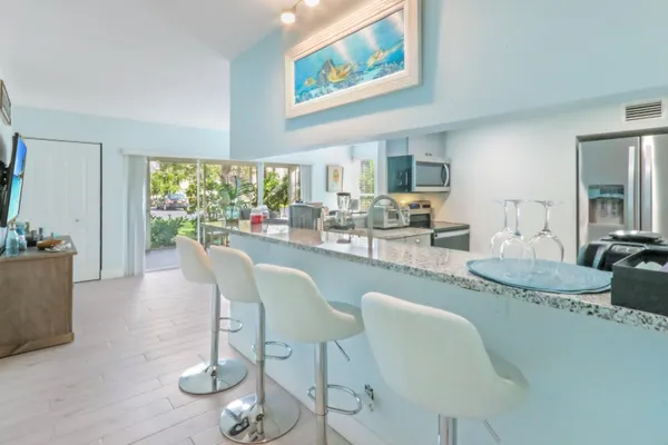 $4,000 | 1605 South Us Highway, Unit 111M2, Jupiter, FL 33477