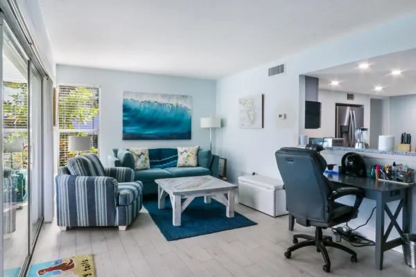 $4,000 | 1605 South Us Highway, Unit 111M2, Jupiter, FL 33477