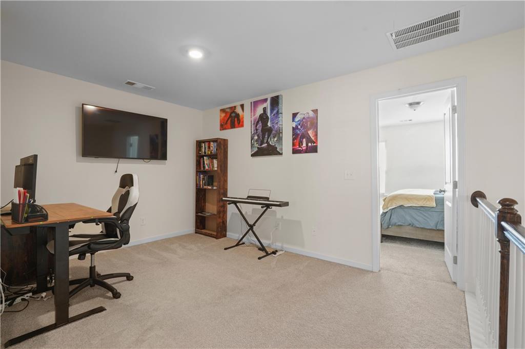 887 Ambient Way Atlanta, GA 30331 - Photo 2 of 16