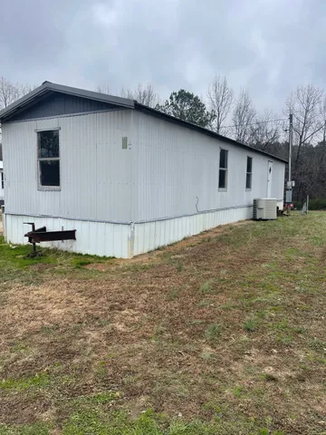 $850 | 65 Fowler Circle, Hollow Rock, TN 38342