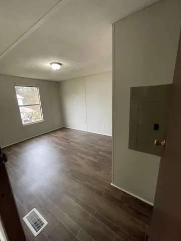 $850 | 65 Fowler Circle, Hollow Rock, TN 38342