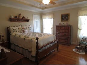 677 Ridgecrest Road Jonesborough, TN 37659 - Photo 12 of 24 Master suite