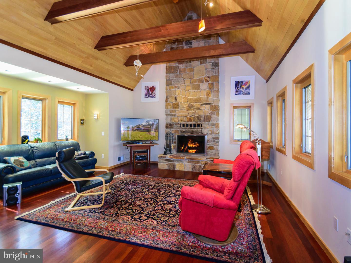 300 Hances Point Road North East, MD 21901 - Photo 3 of 30 Family Room